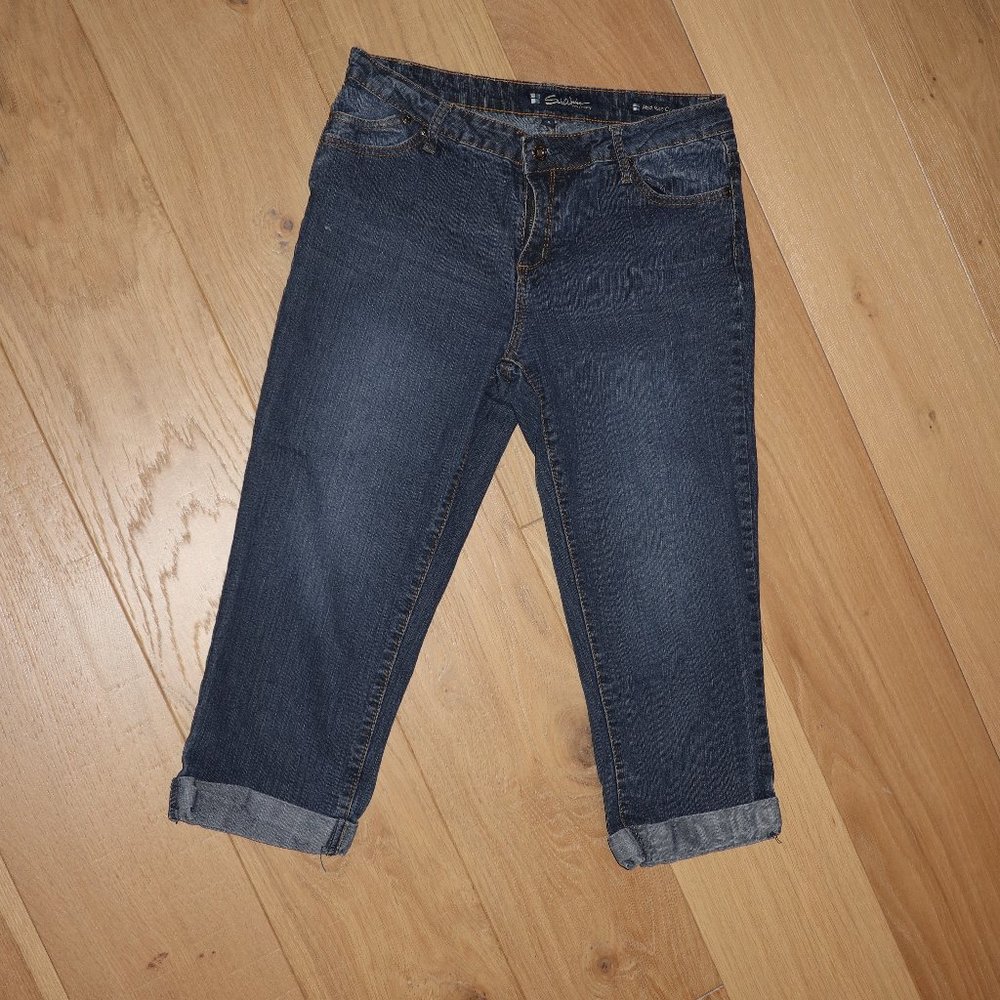 Solo Works New York City Denim Jeans Med Rise Crop size 6 *pre-loved*